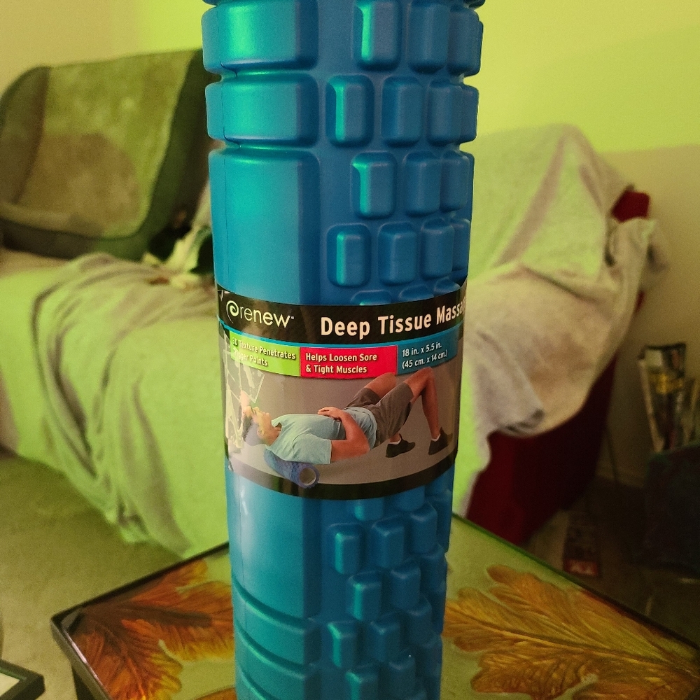 Deep tissue massage roller